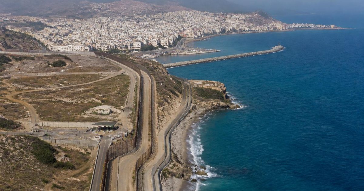 Italy suspends Schengen with Spain: what the Ceuta crisis means for travelers right now